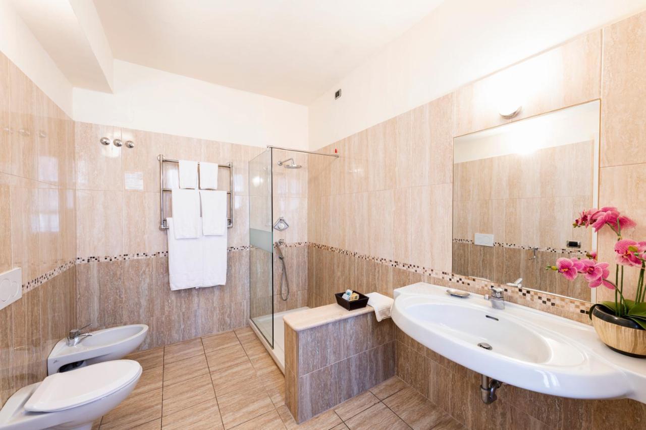 La Dependance Otel Menaggio Dış mekan fotoğraf